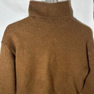 Turtleneck Cropped Knit Sweater small